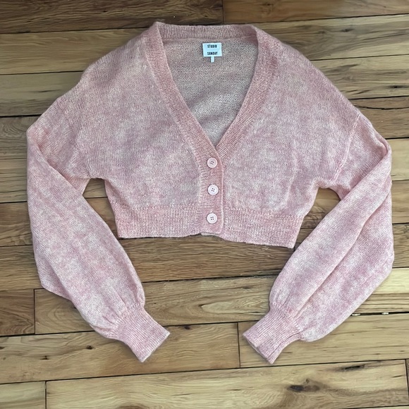 Studio Sunday Cropped Pink Cardigan - Picture 2 of 5